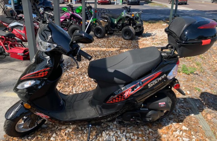 SOLANA 49CC SCOOTER BLACK PREOWNED